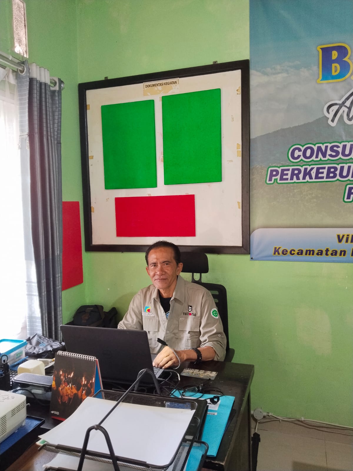 Octavianus Dekonoto, BSc.F